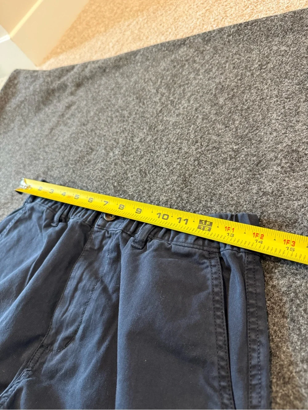 Bear Bottom Clothing Shorts Men’s Khaki Black Stretch 7 Inseam Chino Preppy M